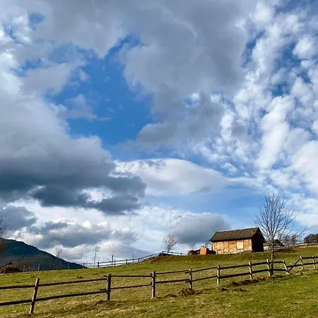 Holiday home байка карпат *